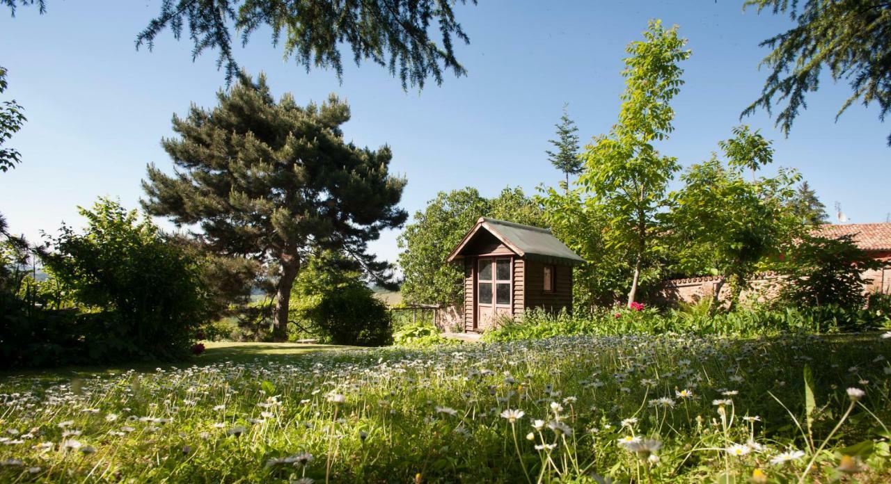 Hazelnut Valley Guarene Dış mekan fotoğraf